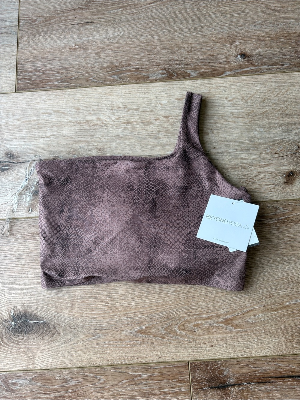 Beyond Yoga One-Shoulder Snakeprint Sports Bra in Dusty Mauve
